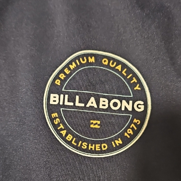 Billabong T-shirt Uvsurf small Get Ready For Summer! UPF 50 Sun Protection - Picture 2 of 6